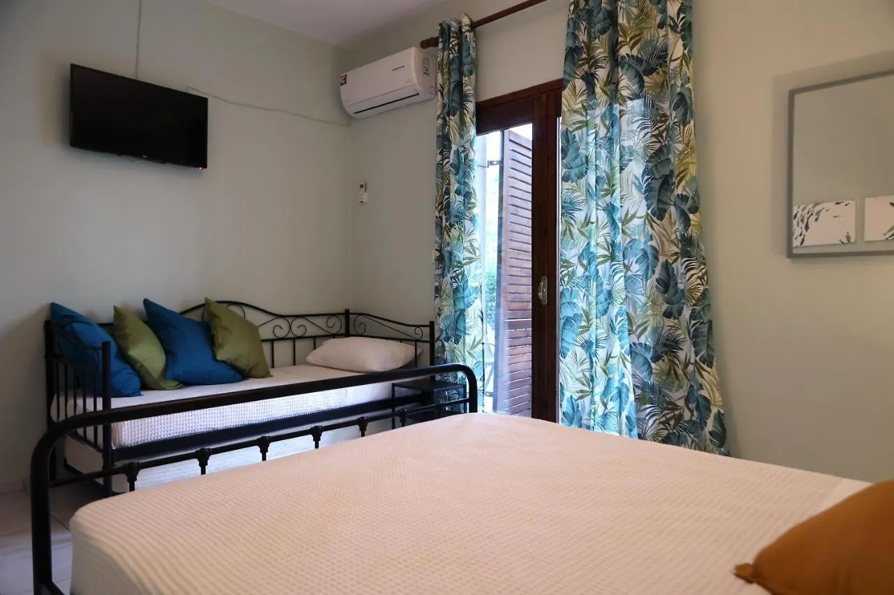 Island Boutique Apartments Pyrgadikia