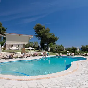 Otel Alkion, Kriopigi